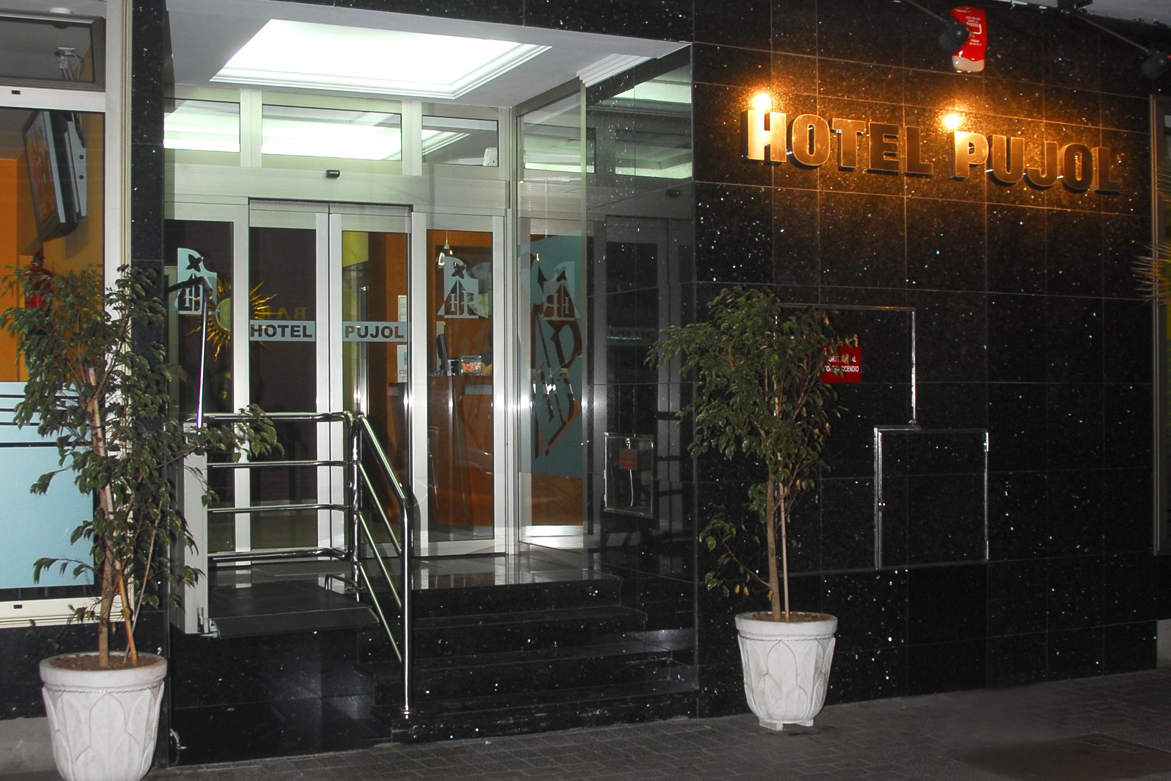 Hotel Pujol 라스팔마스 외부 사진